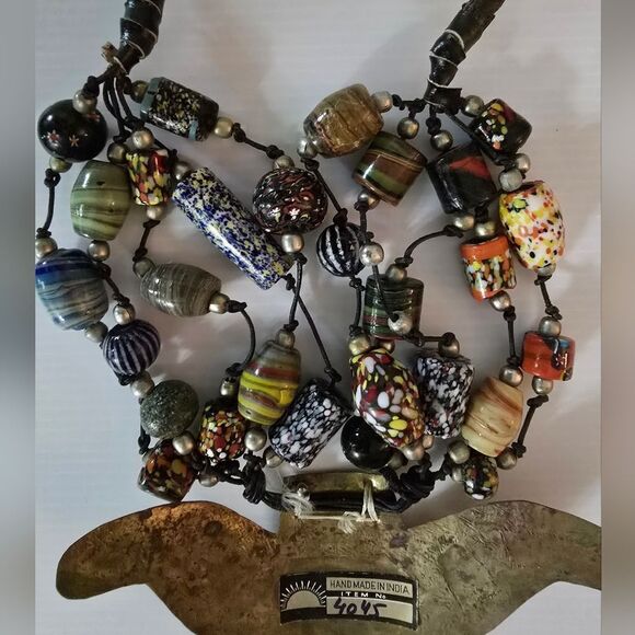 Vintage Venetian Glass Beads - Picture 3 of 13